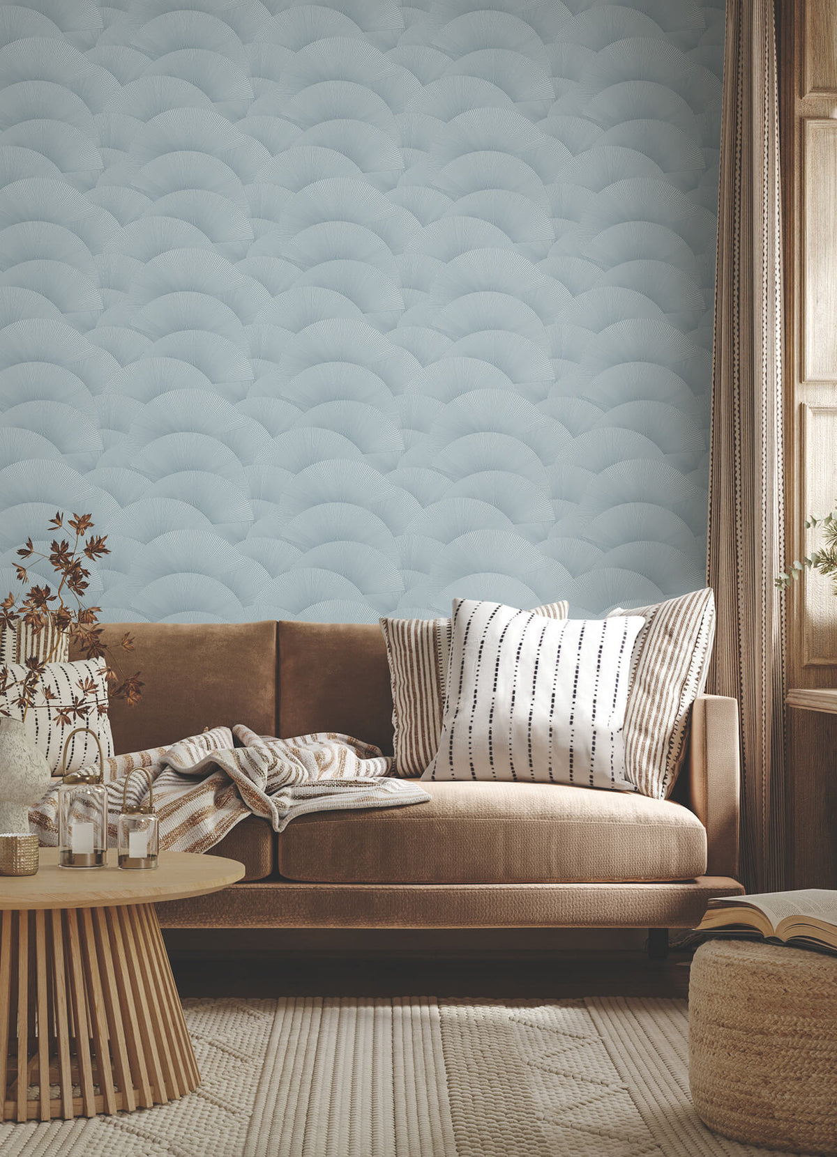 Ronald Redding Tea Garden Morning Shell Wallpaper Sample - Blue