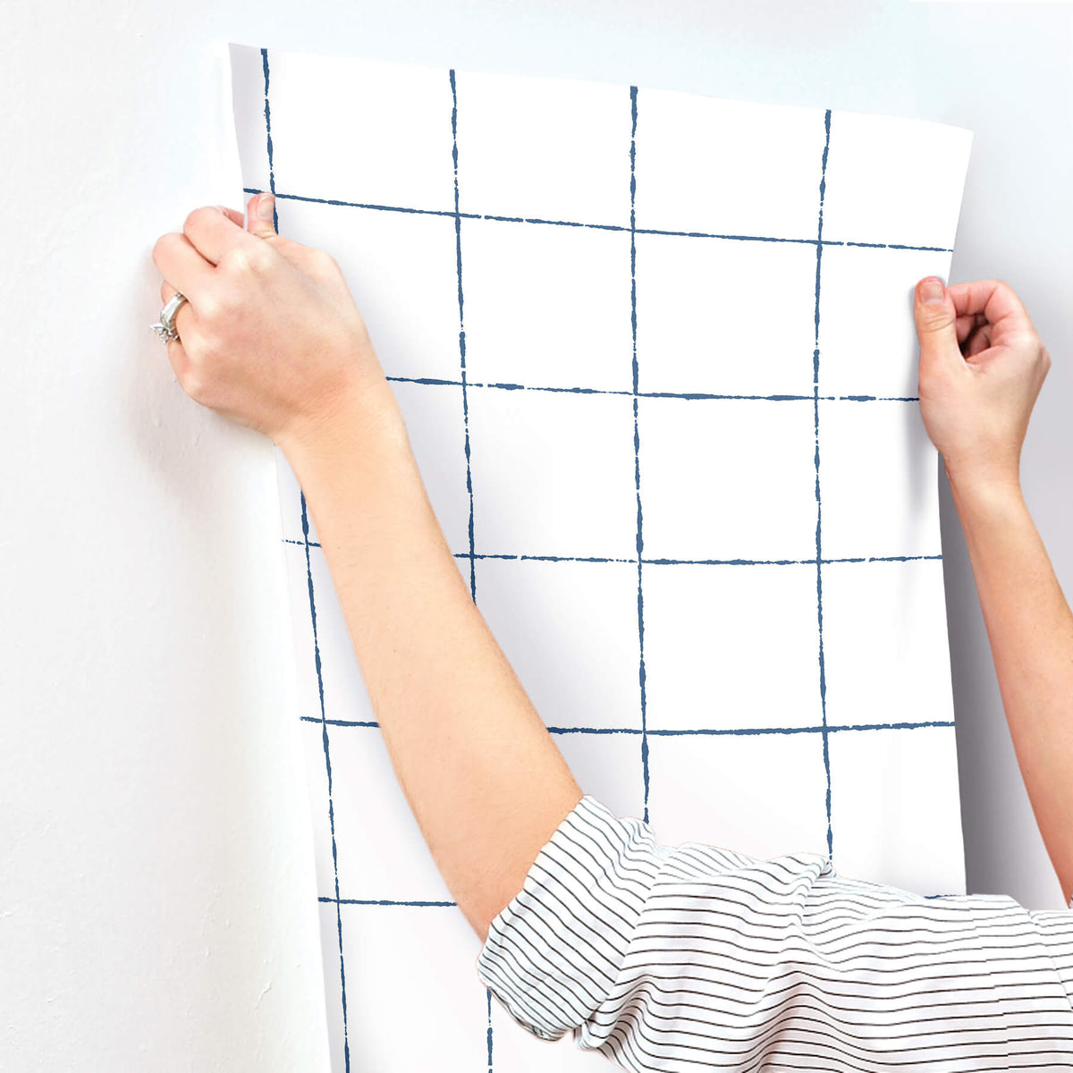 York Artisan Studio La Vitre Plaid Wallpaper Sample - Ultramarine