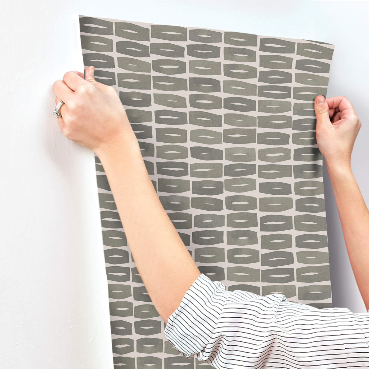 York Artisan Studio Modernist Motif Wallpaper - Carbon Black