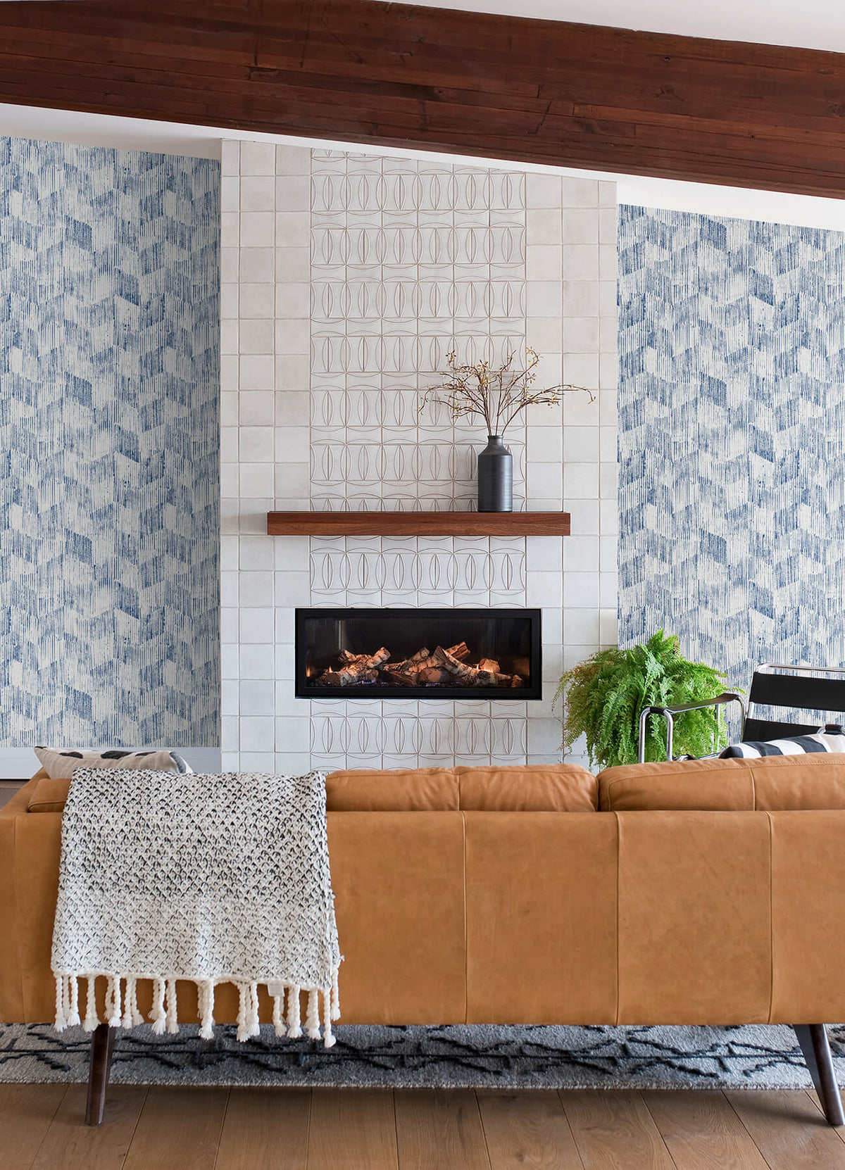 Scott Living Demi Distressed Wallpaper - Indigo Blue