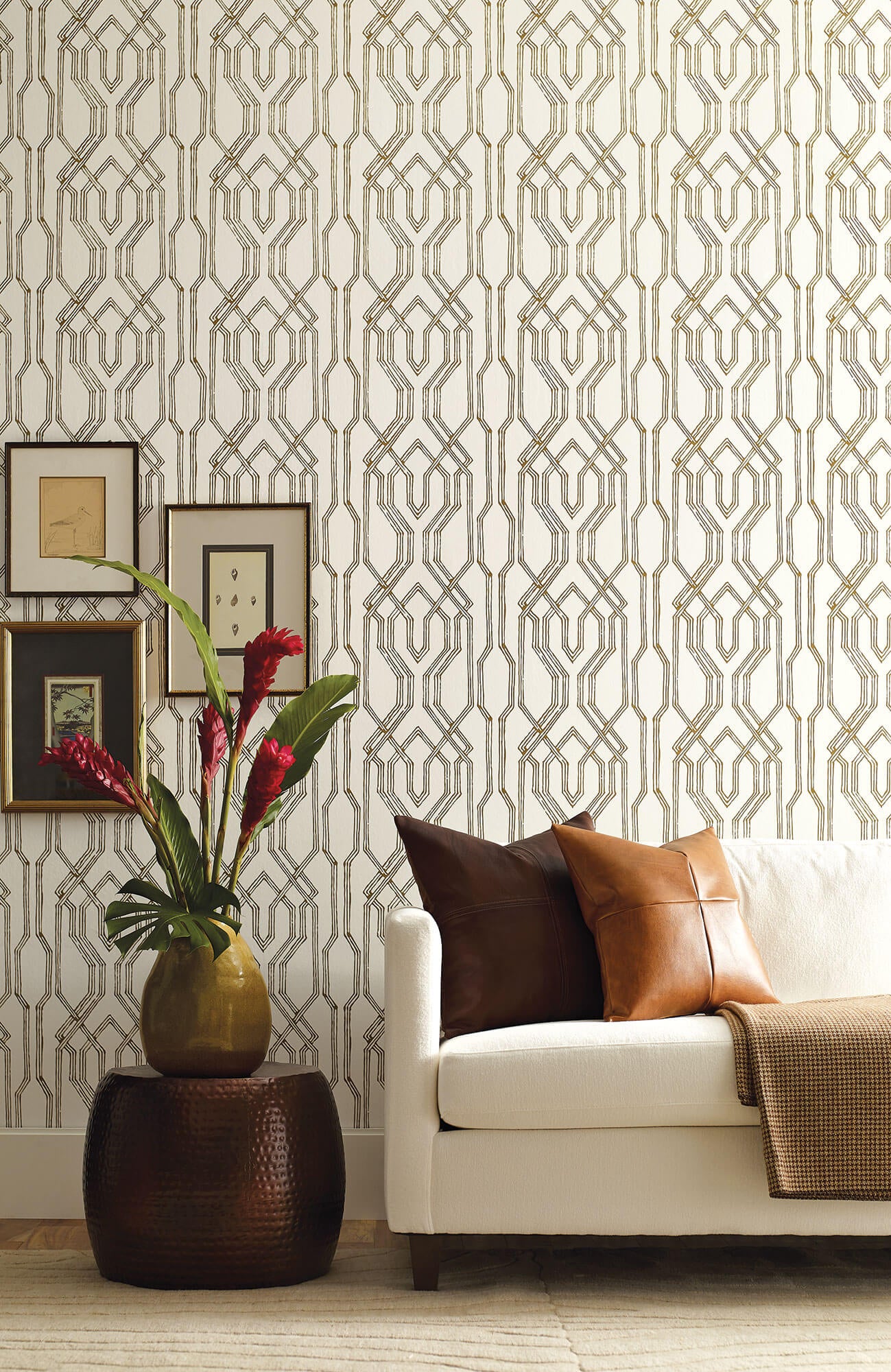 Ronald Redding Tea Garden Oriental Lattice Wallpaper - White & Gold