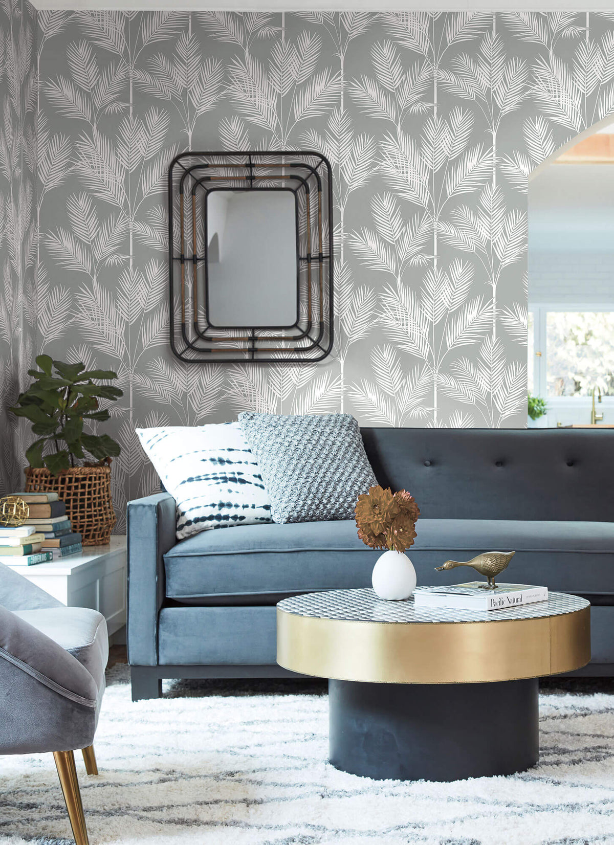 York Waters Edge King Palm Silhouette Wallpaper - Gray