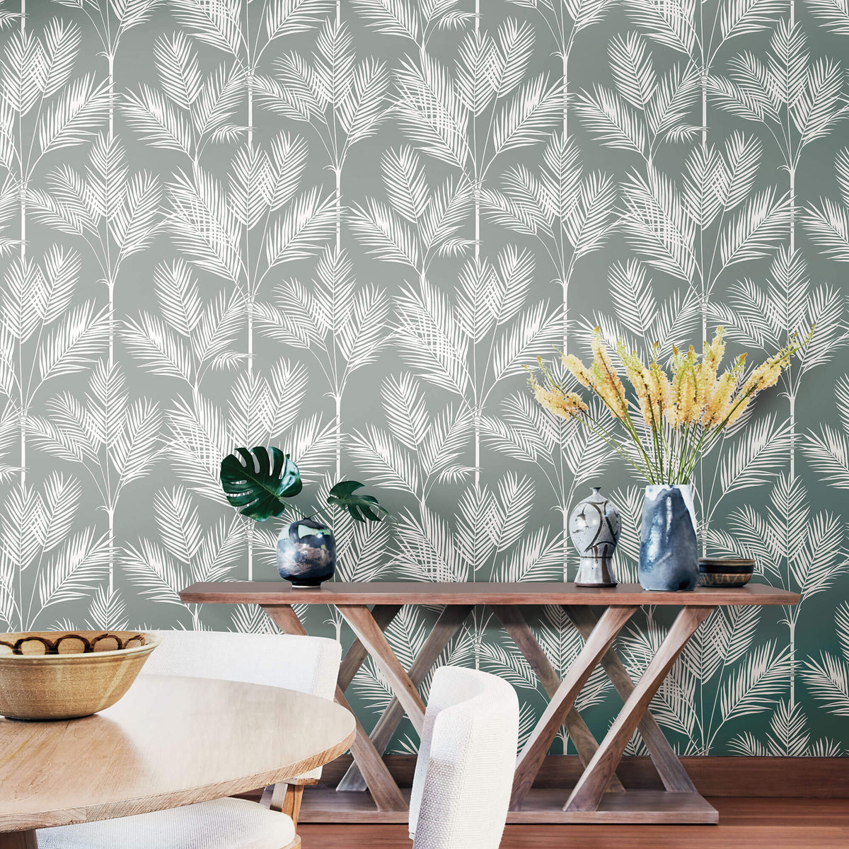 York Waters Edge King Palm Silhouette Wallpaper - Gray