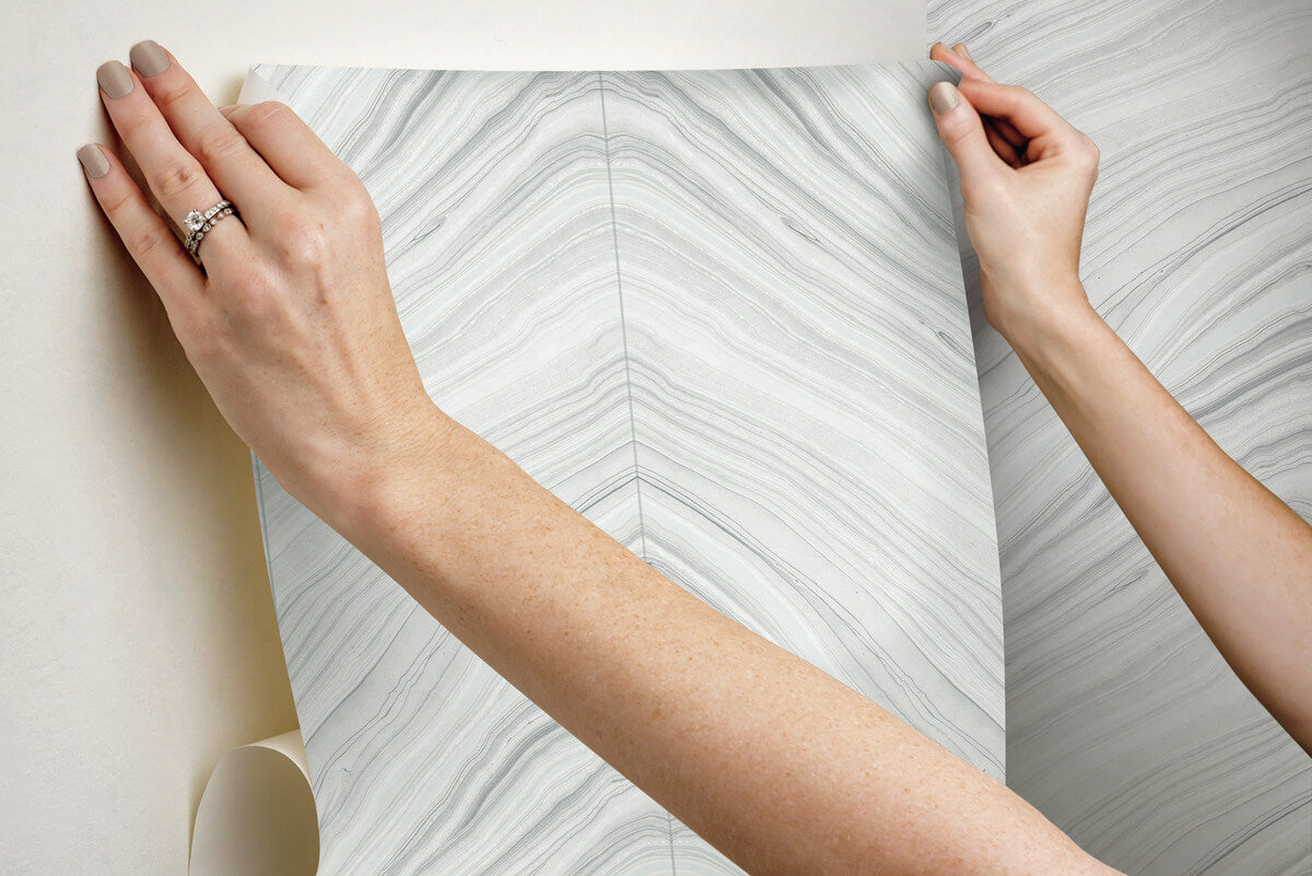 Simply Candice Onyx Strata Peel & Stick Wallpaper - Sheer Grey
