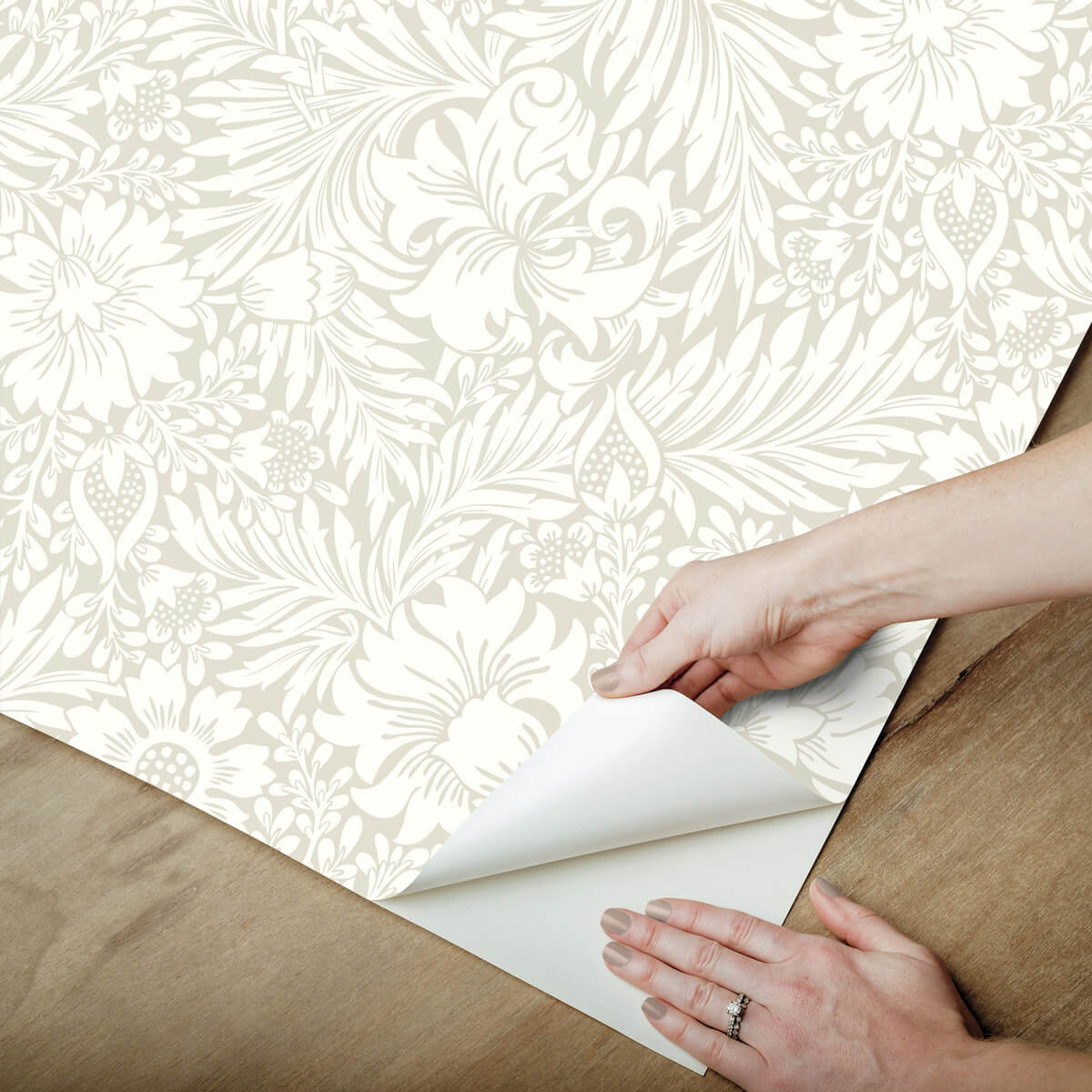 Erin & Ben Co. Modern Acanthus Peel & Stick Wallpaper Sample - Wicker