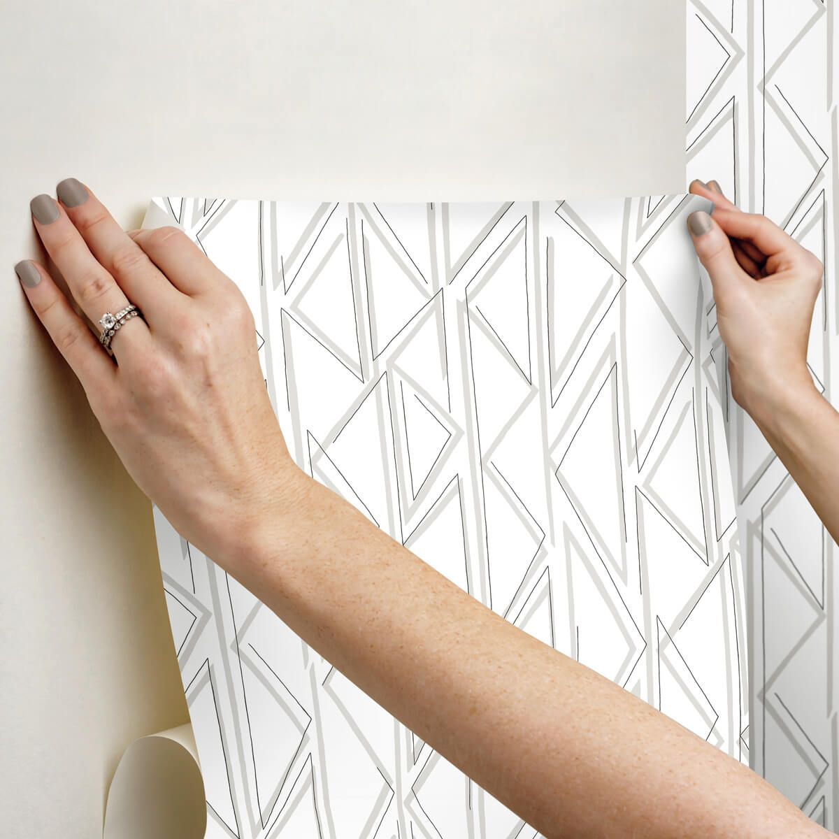 Magnolia Home Sideways Sketch Peel & Stick Wallpaper - Gray
