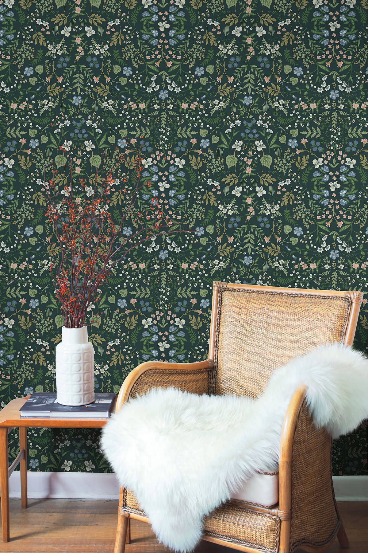 Rifle Paper Co. Wildwood Wallpaper - Hunter Green