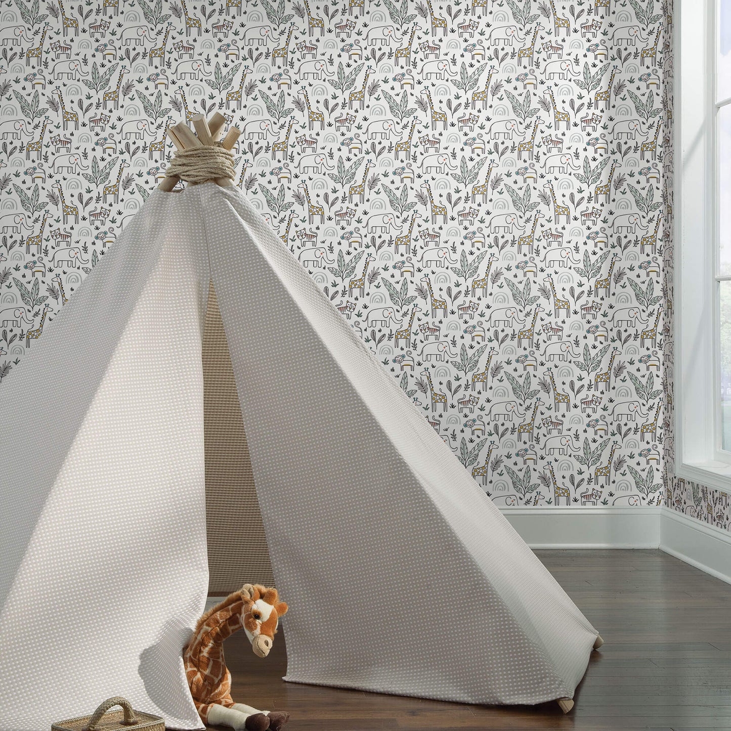 York Jungle Menagerie Peel & Stick Wallpaper - Green & Gold