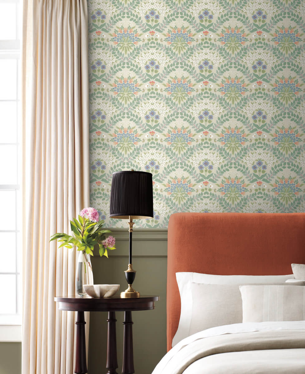 Rifle Paper Co. Bramble Wallpaper - Beige & Green