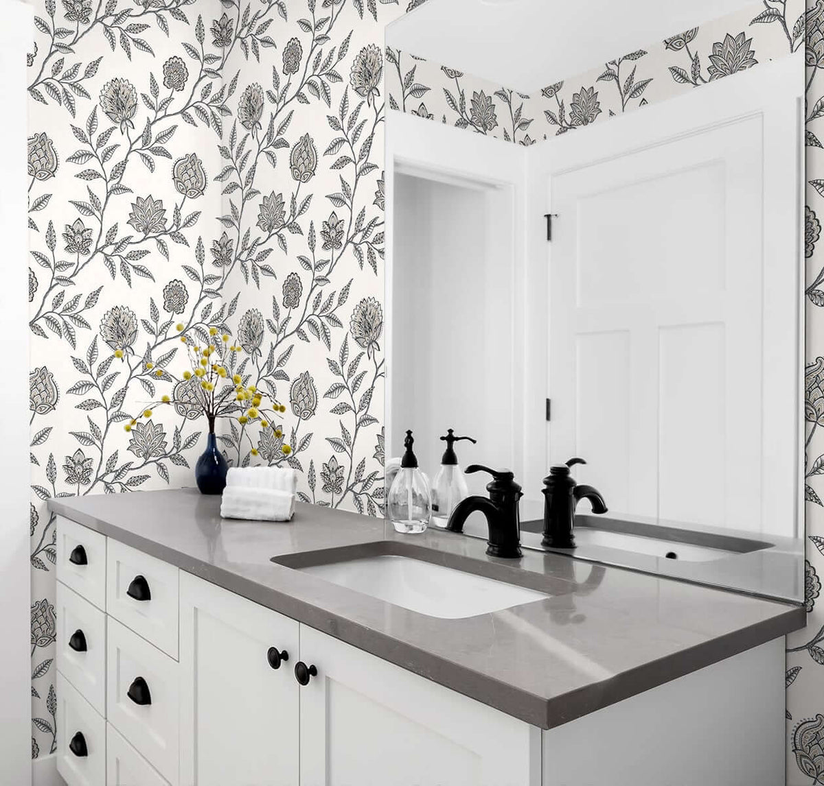 Stacy Garcia Home Jaclyn Peel & Stick Wallpaper Sample - Black