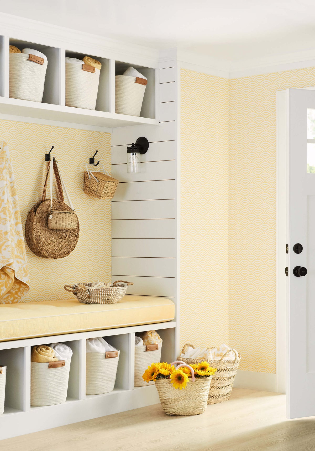 Thibaut Pavilion Maris Wallpaper - Yellow