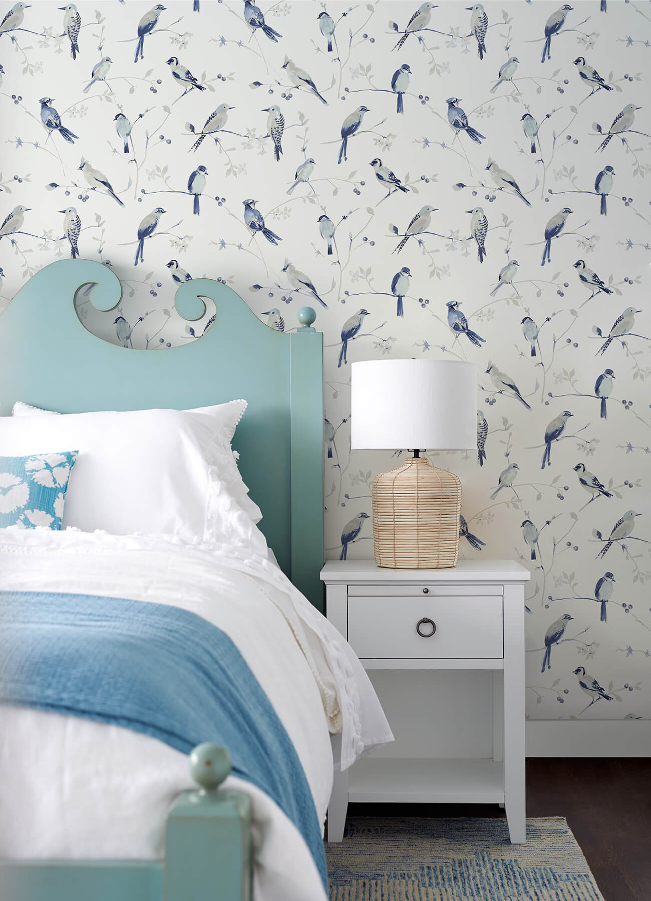 Chesapeake Thoreau Birdsong Wallpaper - Blue