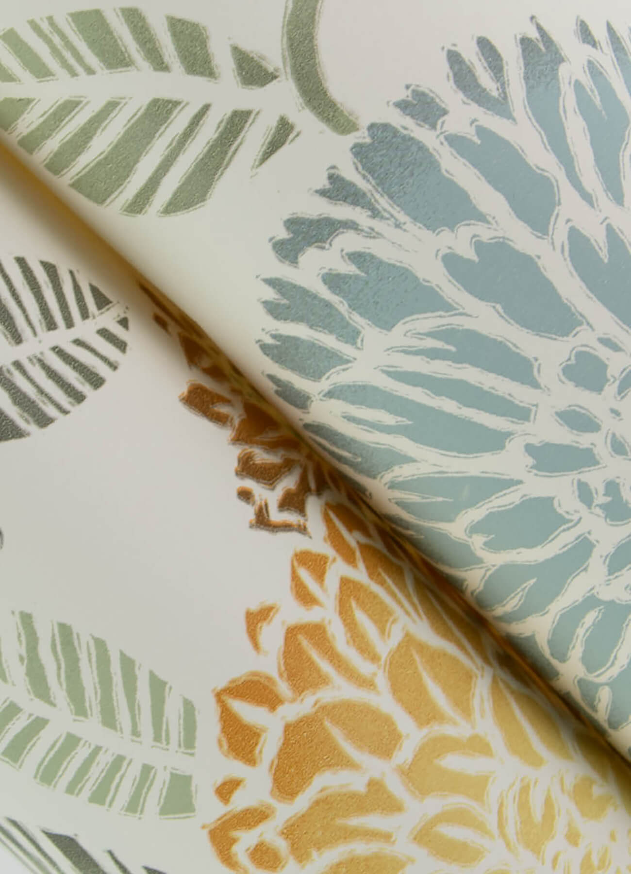 3125-72326 Chesapeake Kinfolk Zalipie Floral Trail Wallpaper