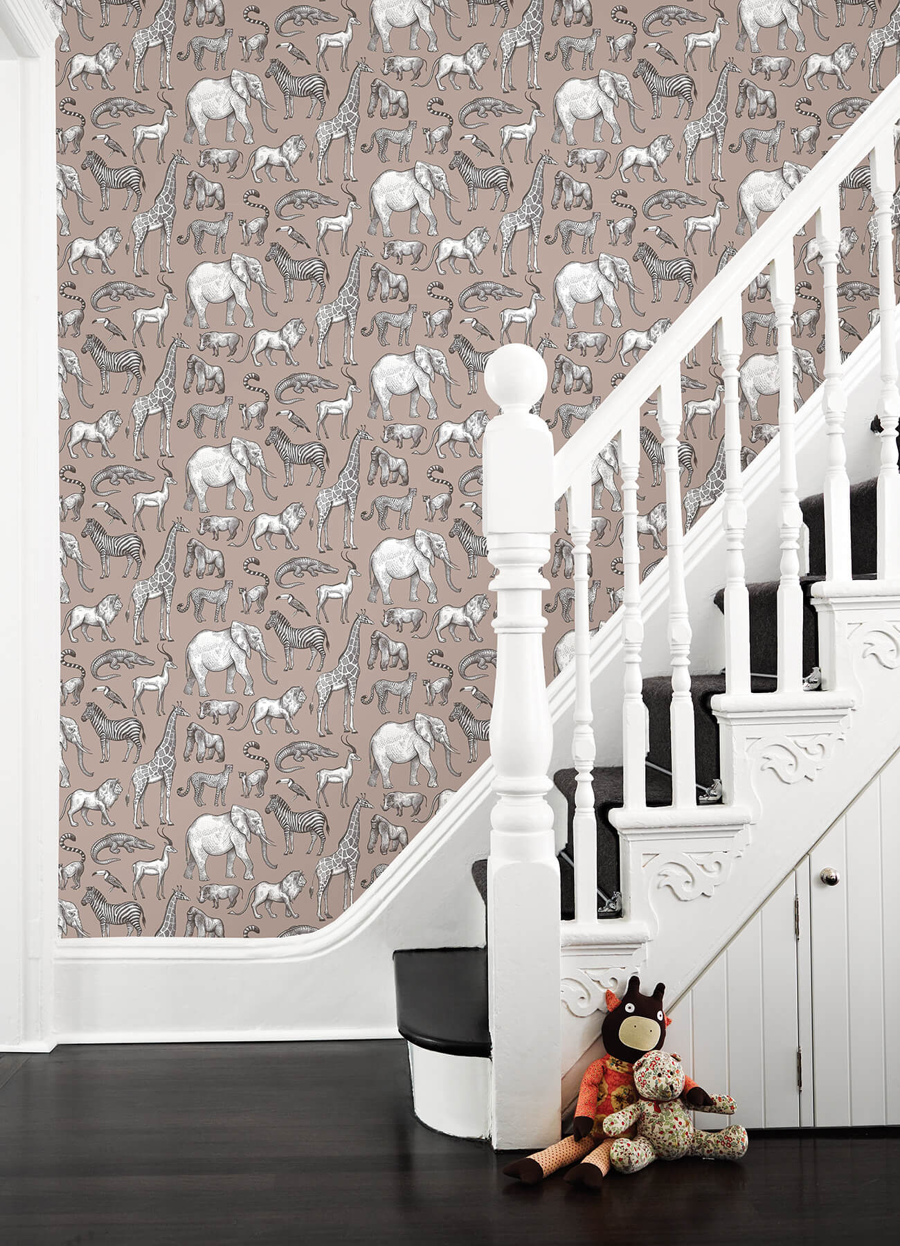 Chesapeake Fable Kenji Safari Wallpaper - Light Brown