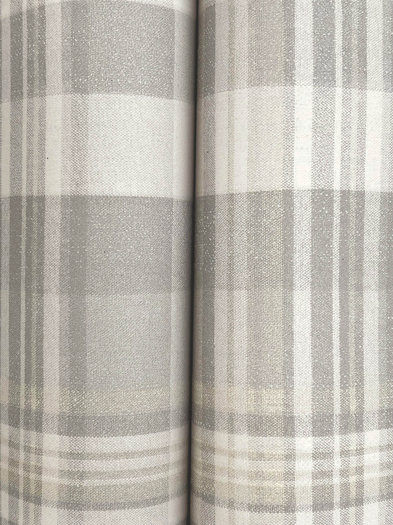 Chesapeake Yellowstone Dutton Plaid Wallpaper - Grey