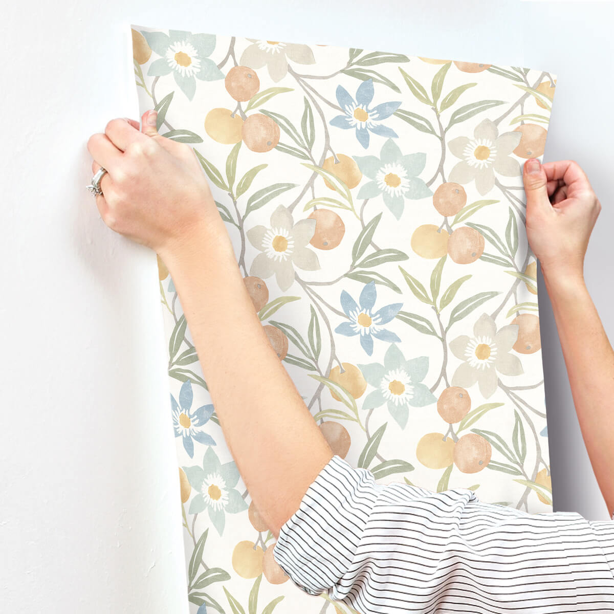 Chesapeake Printworks Passiflora Fruit & Floral Wallpaper - Apricot
