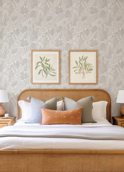 Drew & Jonathan Home Mathias Botanical Wallpaper - Grey