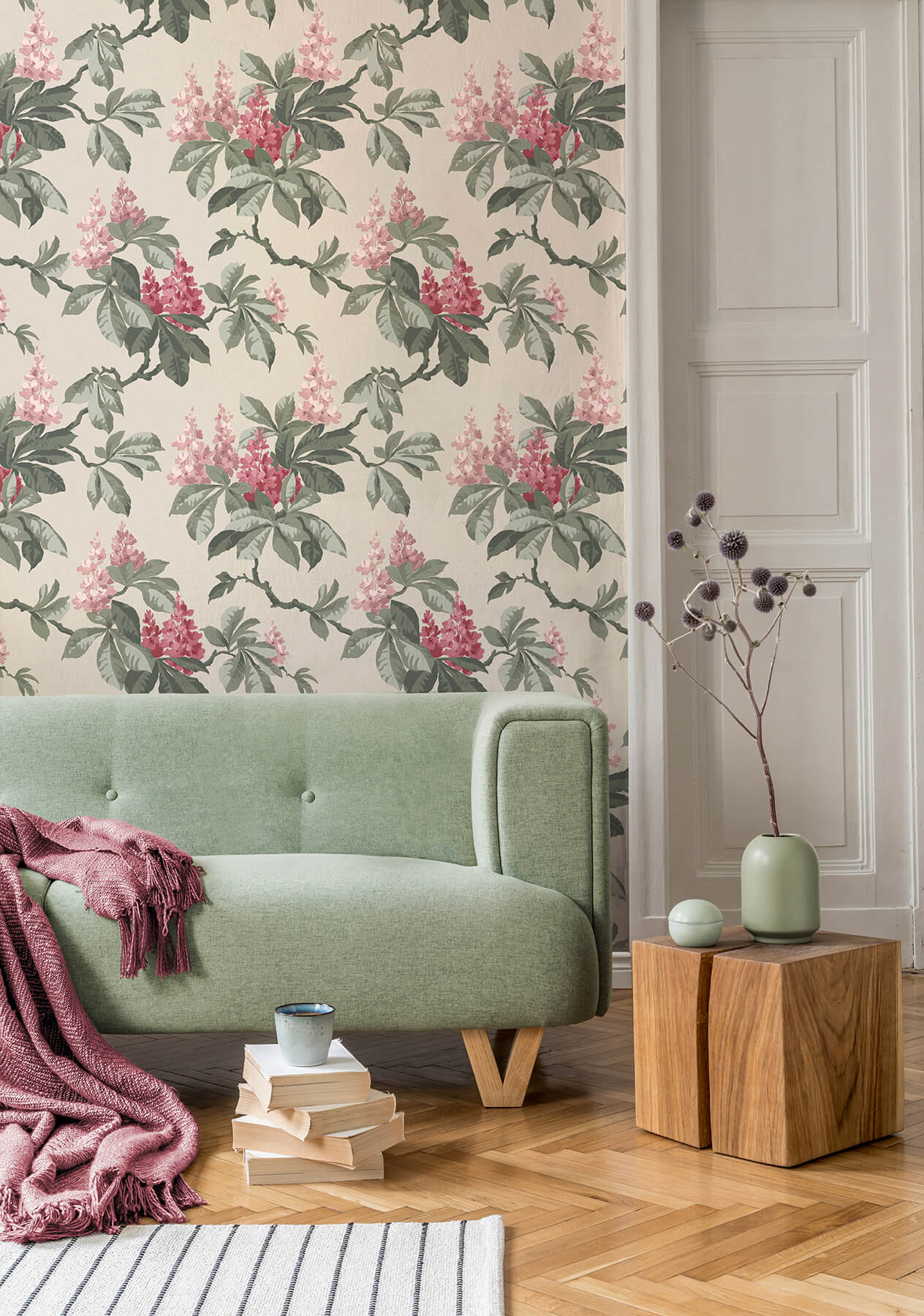 Westbury Forest Chestnut Floral Wallpaper - Pink