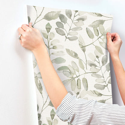 Chesapeake Oak & Moss Pinnate Wallpaper - Green