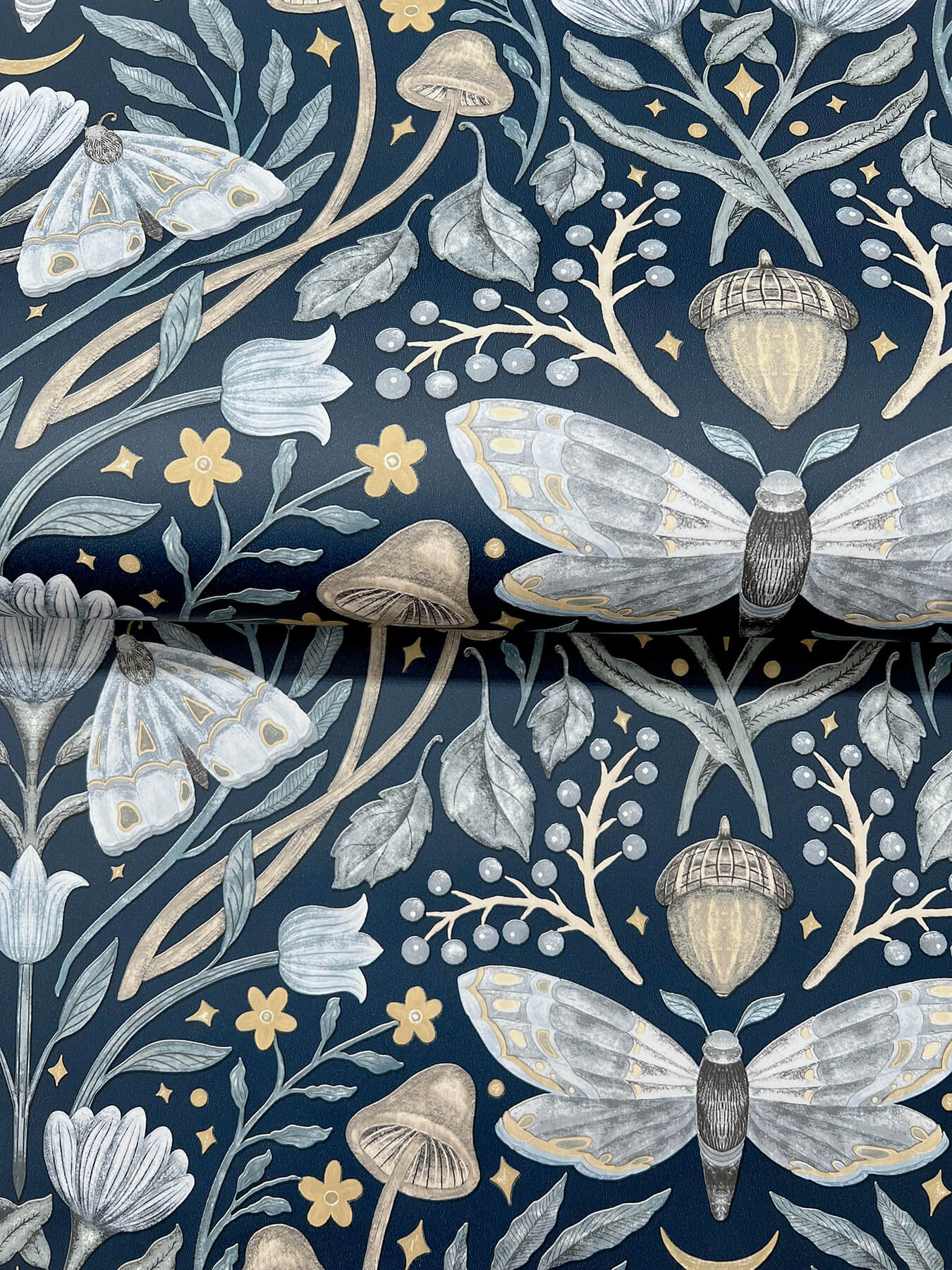 Chesapeake Oak & Moss Mystic Moth Wallpaper - Navy