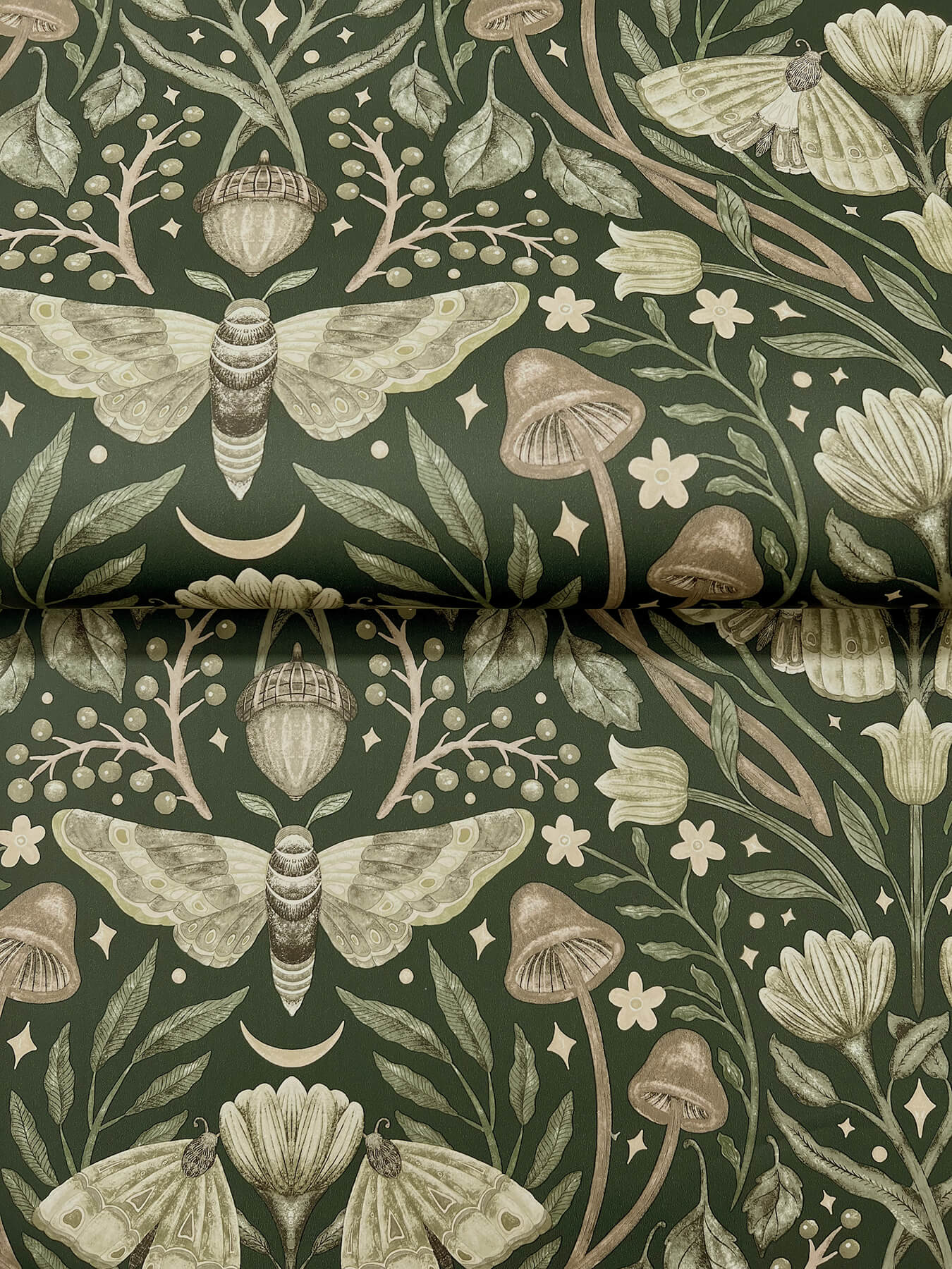 Chesapeake Oak & Moss Mystic Moth Wallpaper - Dark Green