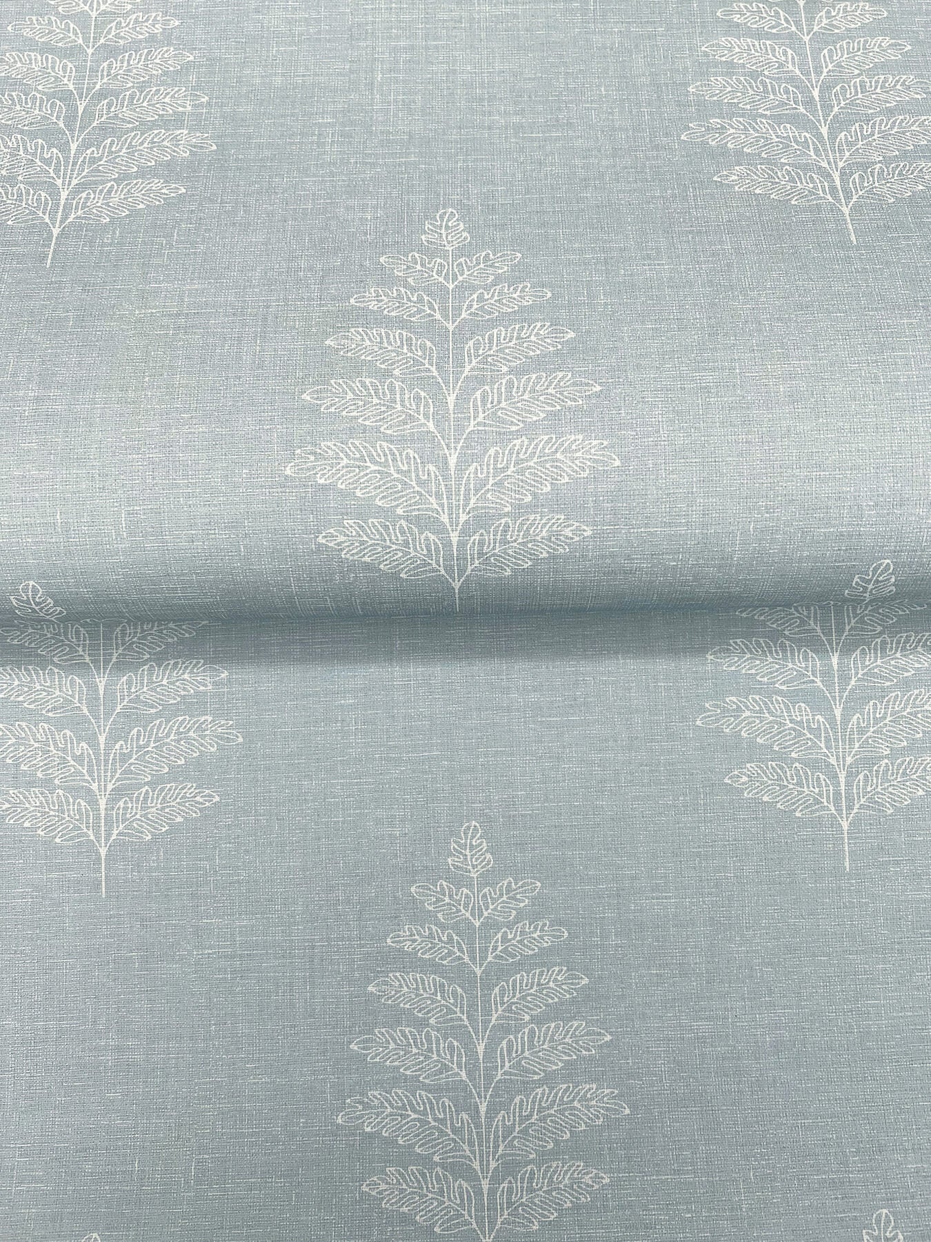 Chesapeake Oak & Moss Frond Wallpaper - Light Blue