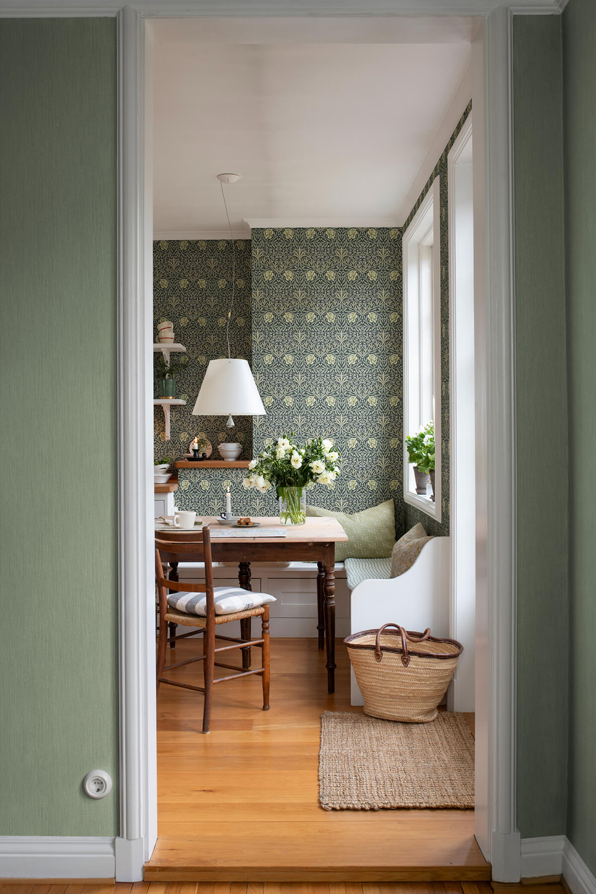A-Street Prints Hidden Treasures Oxford Union Wallpaper - Sea Green