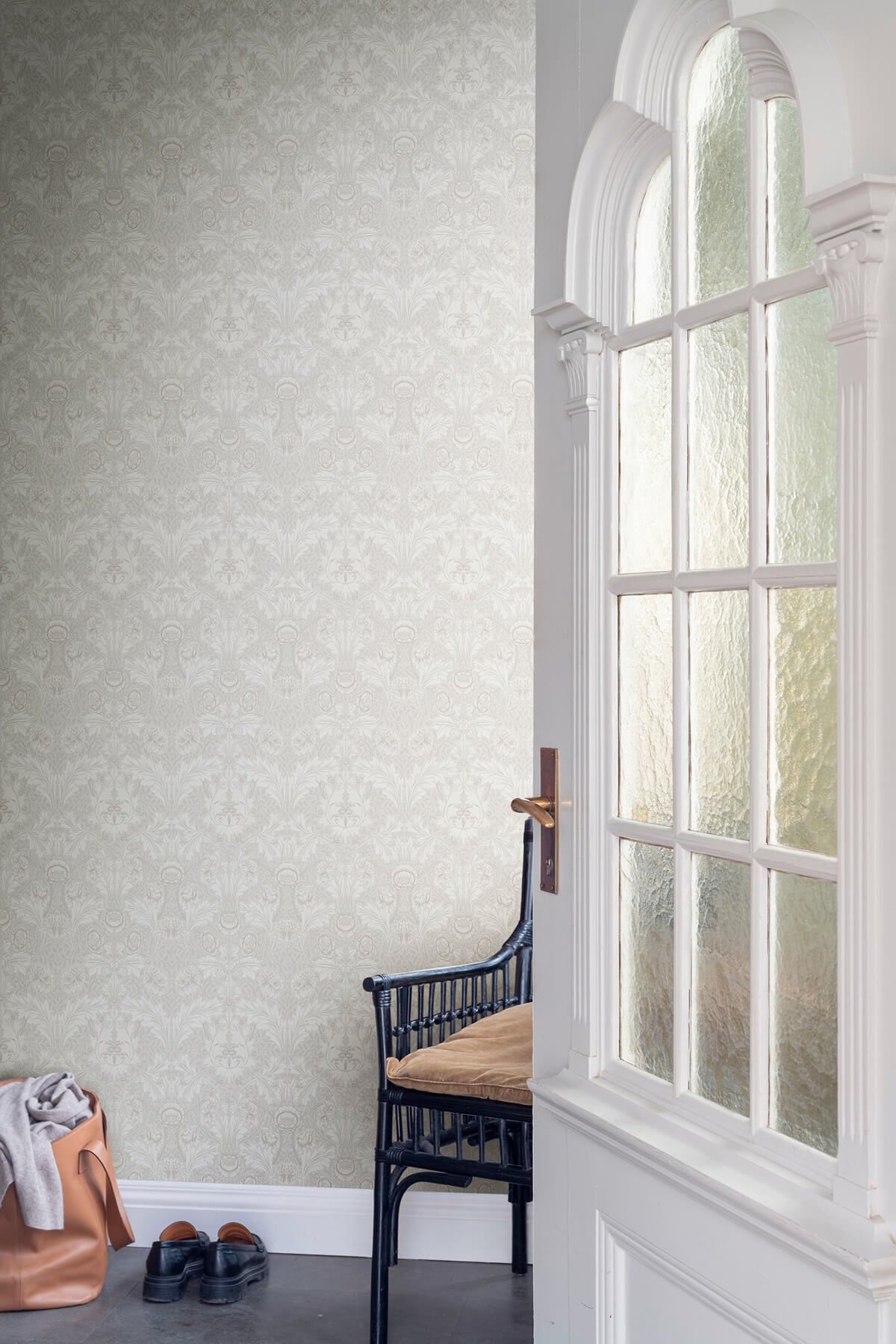 A-Street Prints Hidden Treasures Myrtle Wallpaper - Dove