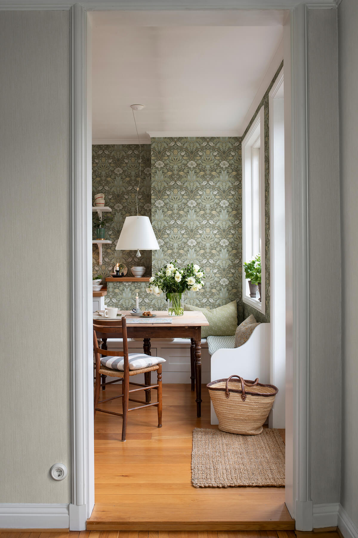 A-Street Prints Hidden Treasures Spring Thicket Wallpaper - Green