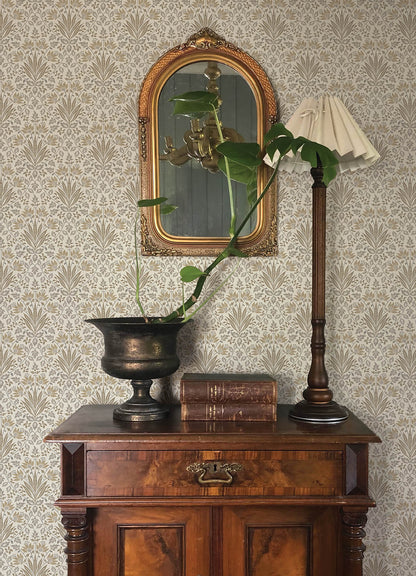 Chris Loves Julia Woodbury Wallpaper - Brown