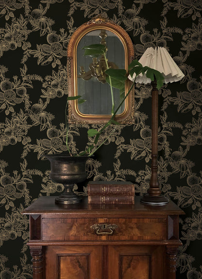 Chris Loves Julia Gerty Wallpaper - Black & Gold