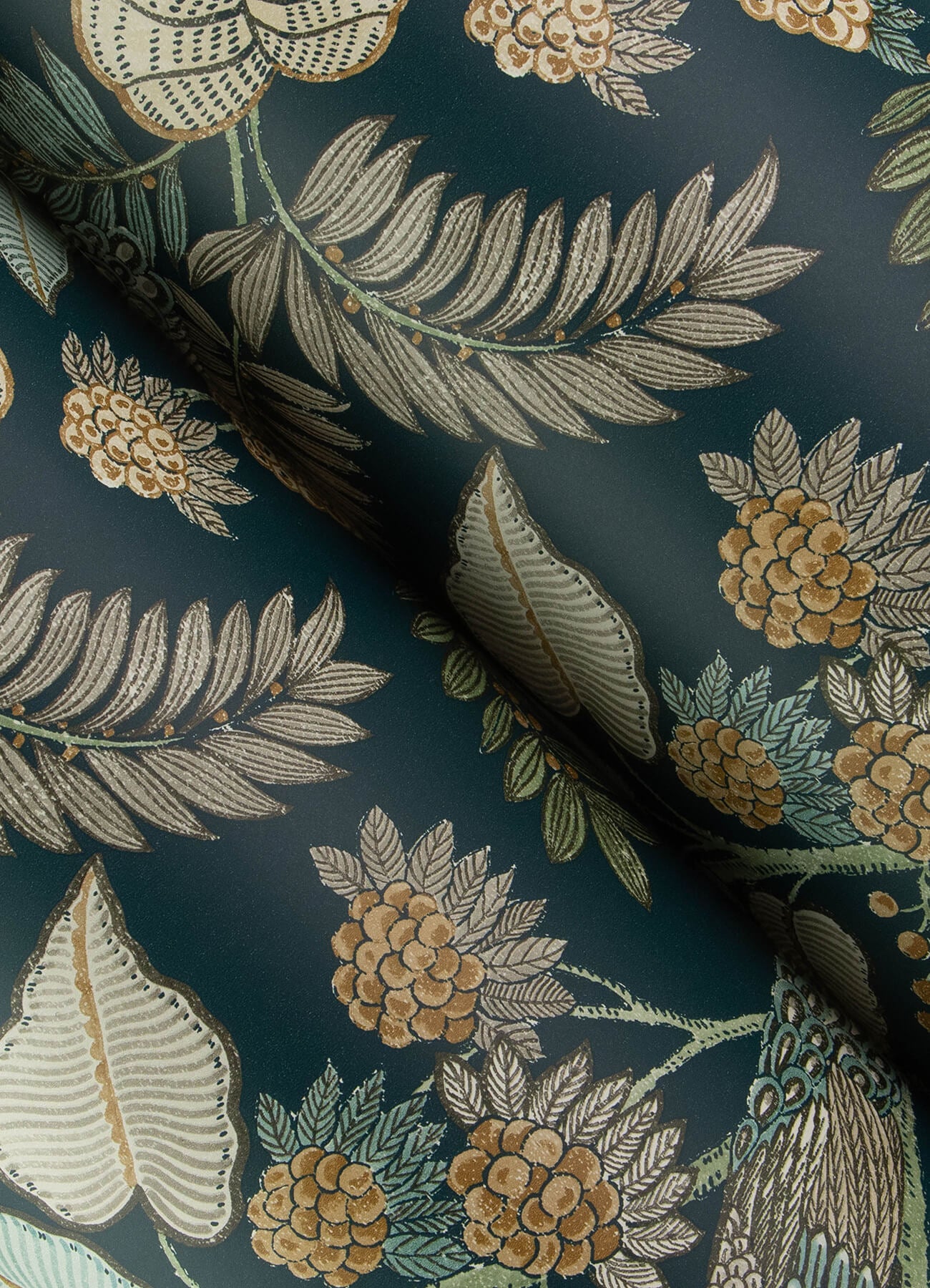 Chris Loves Julia Geneva Peacock Wallpaper - Sea Green