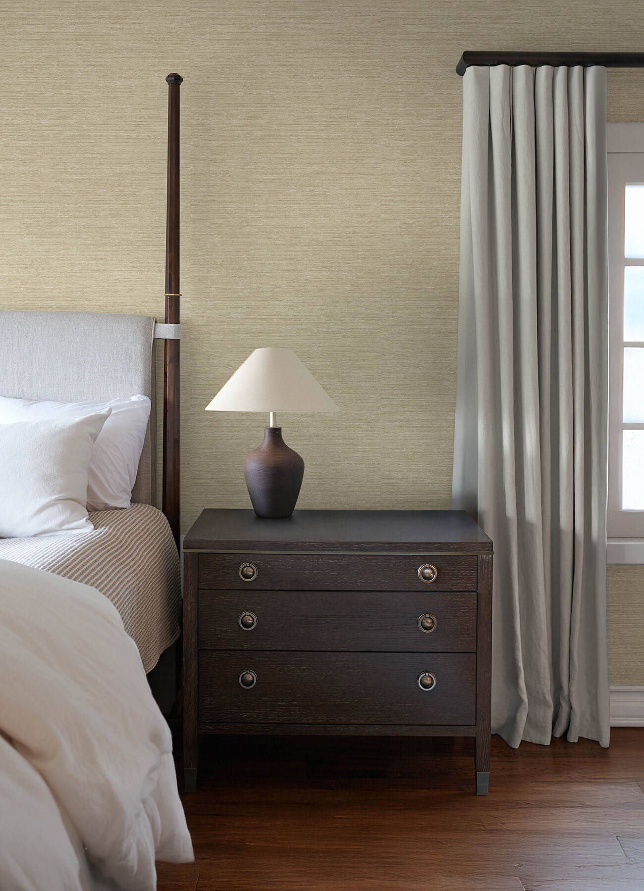 Chris Loves Julia Roderick Wallpaper - Neutral