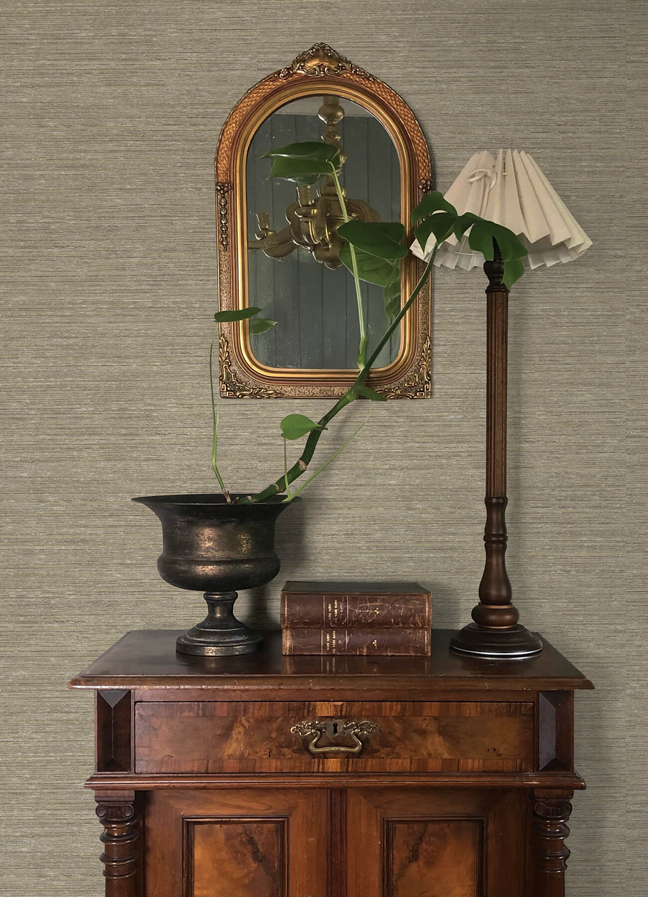 Chris Loves Julia Roderick Wallpaper - Stone