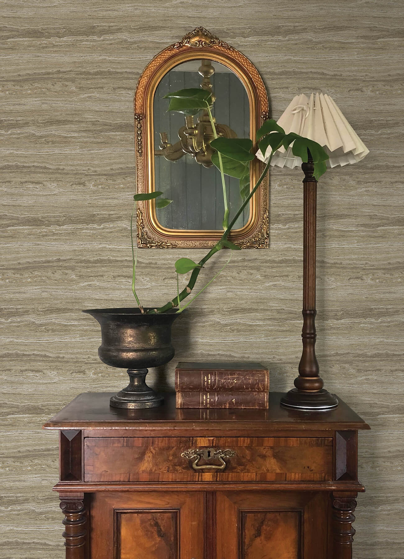 Chris Loves Julia Lyman Wallpaper - Neutral
