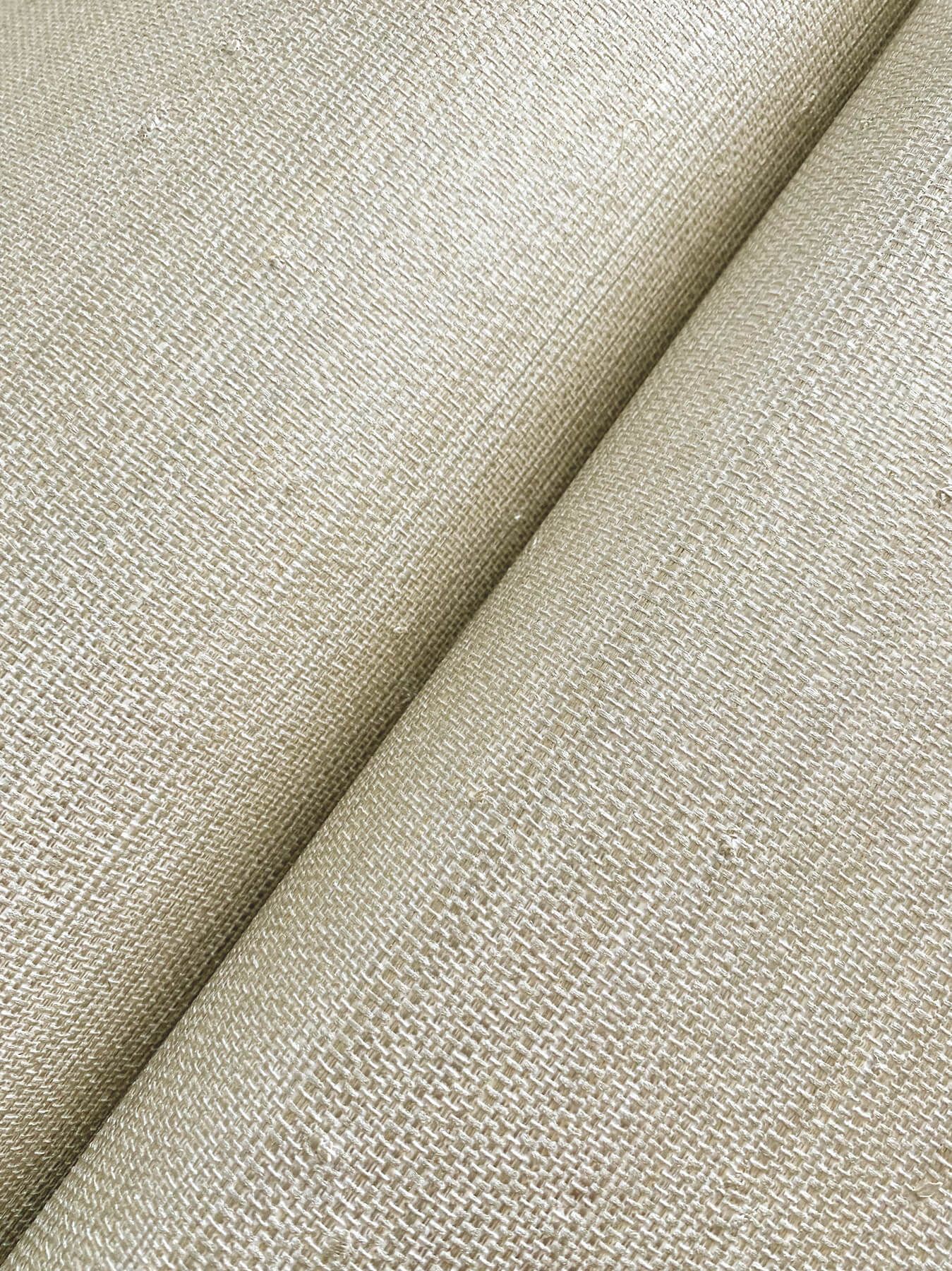 Chris Loves Julia Mycroft Grasscloth Wallpaper - Pearl