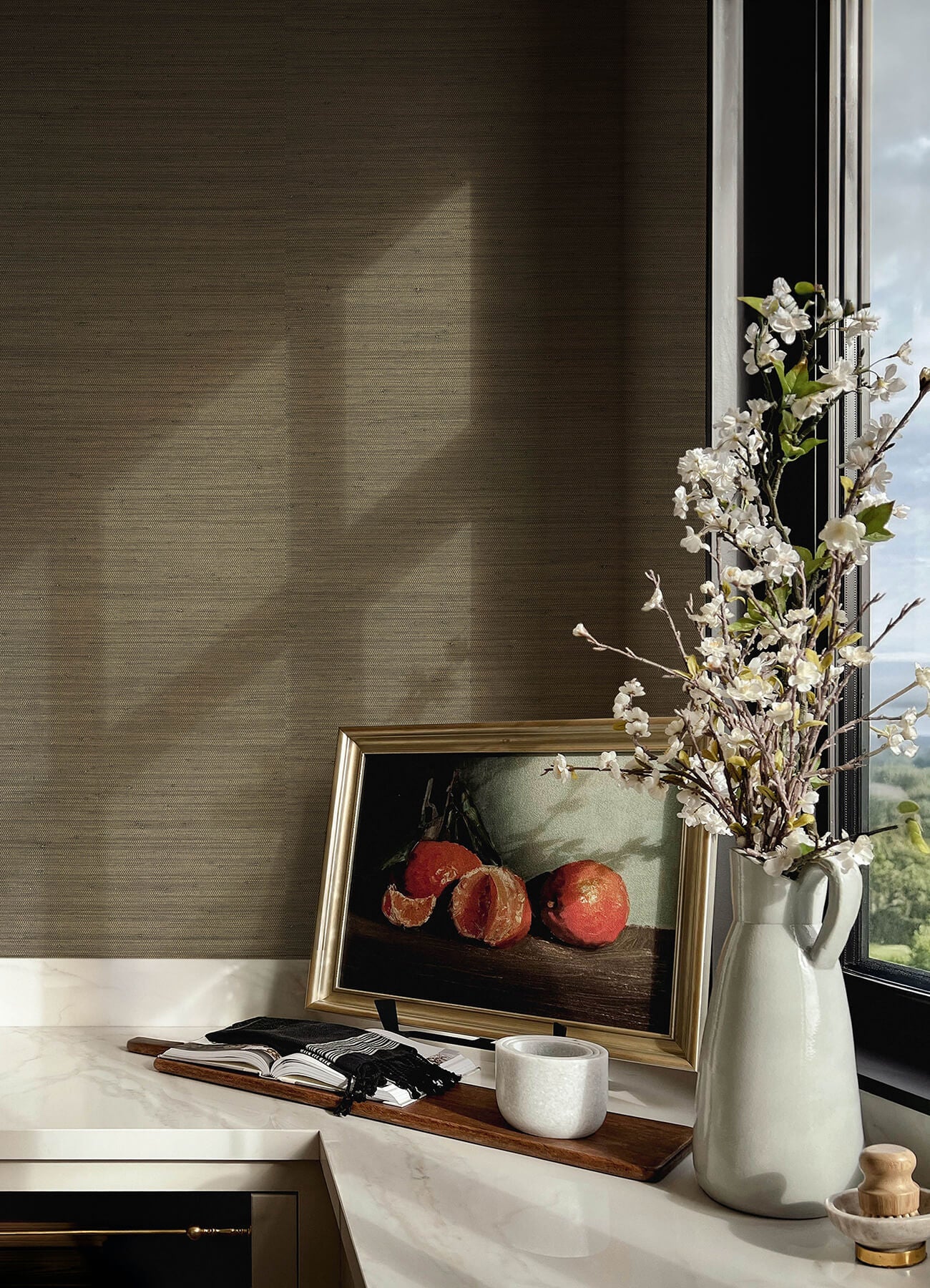 Chris Loves Julia Mycroft Grasscloth Wallpaper - Sterling