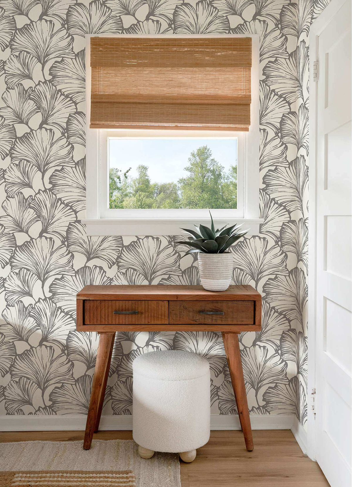 Drew & Jonathan Home Kyoto Leaf Wallpaper - Charcoal