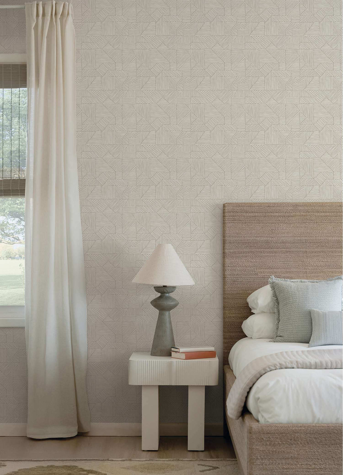 Drew & Jonathan Home Crescendo Geometric Wallpaper - Light Gray