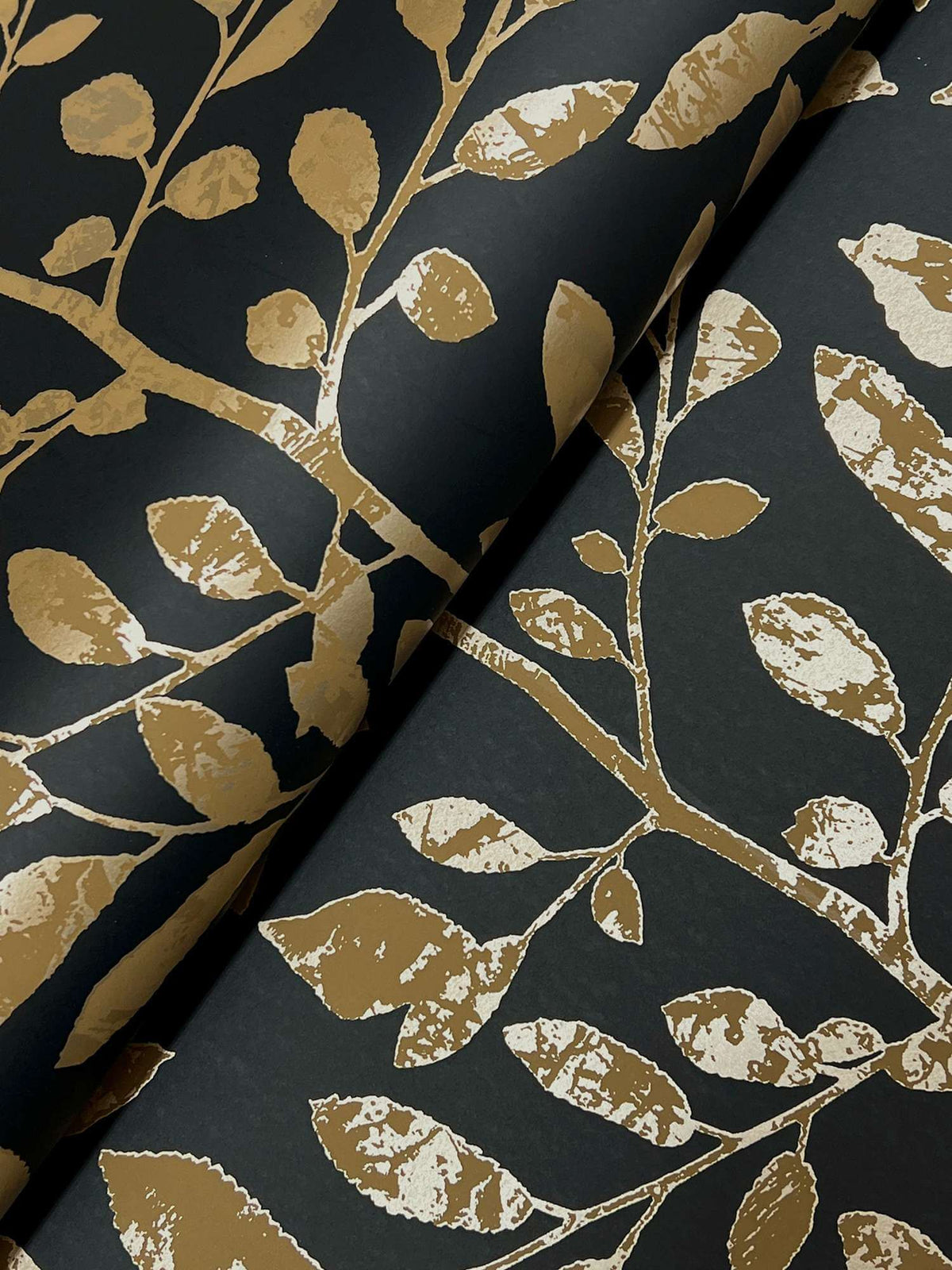 Drew & Jonathan Home Sagecrest Wallpaper Sample - Black