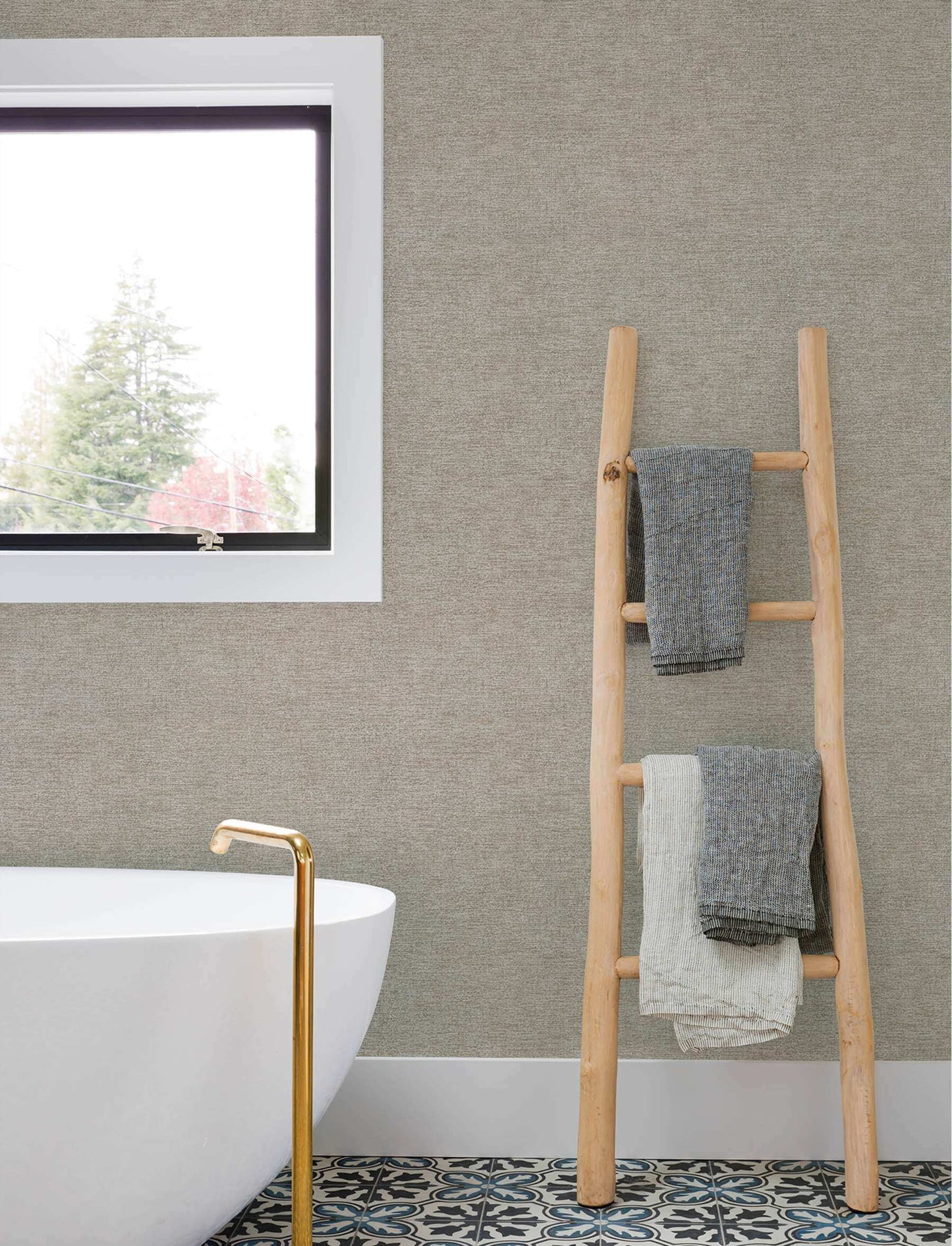 Chesapeake Kitchen & Bath Tansy Wallpaper Sample - Dark Grey