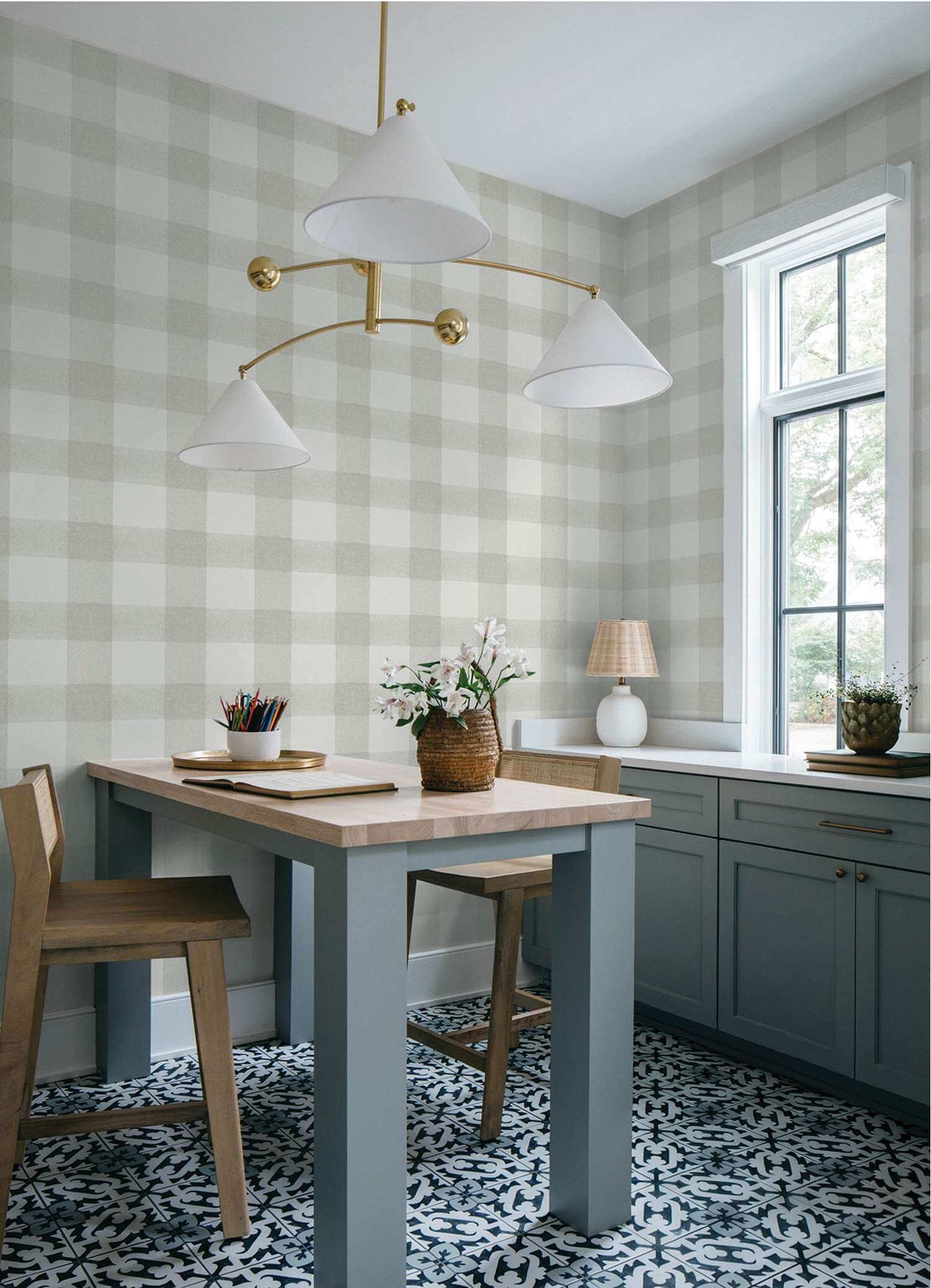 Chesapeake Plaid & Stripe Thorpe Wallpaper - Light Gray
