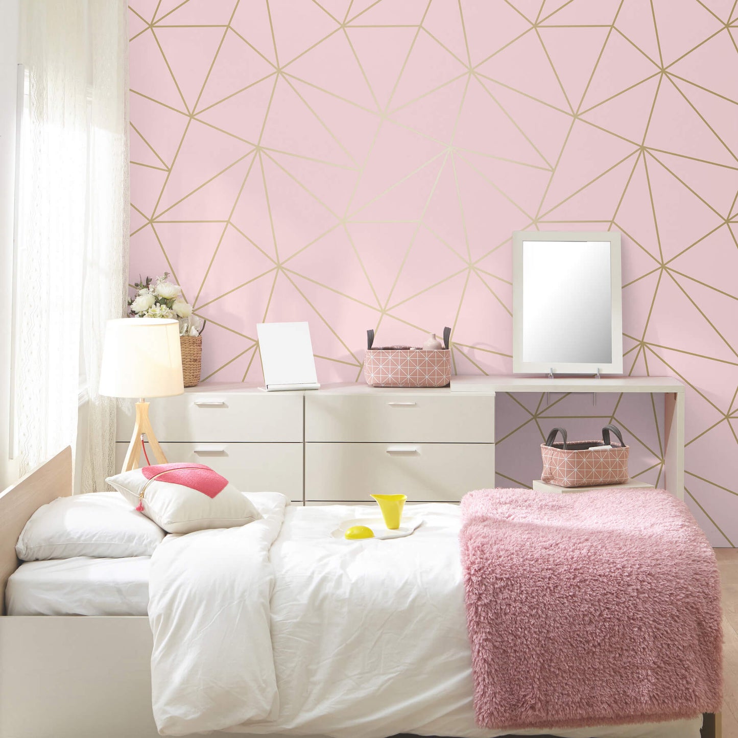 Advantage World of Imagination Metallic Triangles Wallpaper - Pink