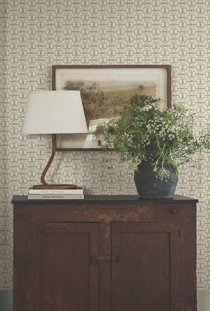 Ronald Redding Private Reserve Polo Wallpaper - Beige