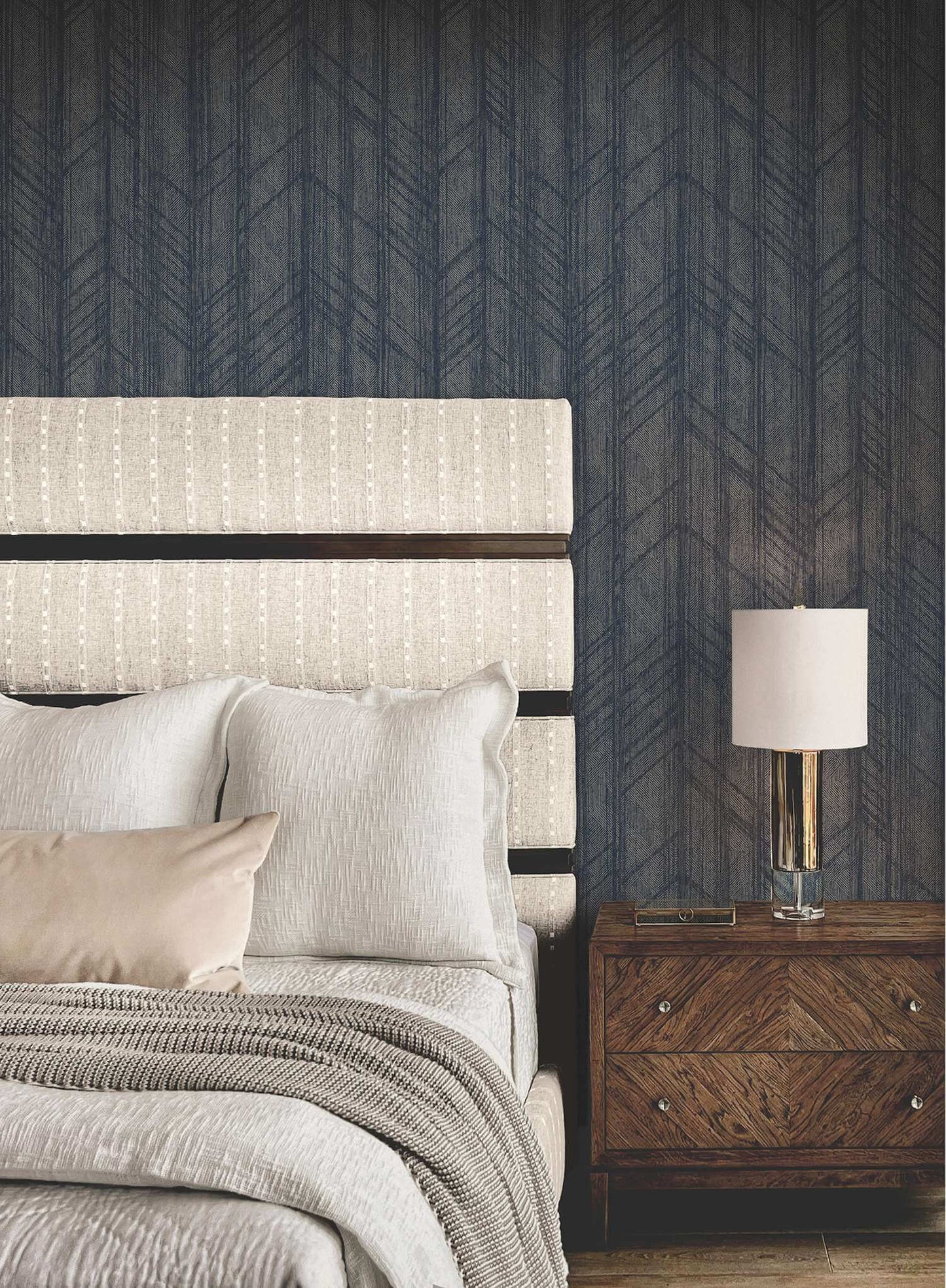 Ronald Redding Private Reserve Winthrop Wallpaper Sample - Navy