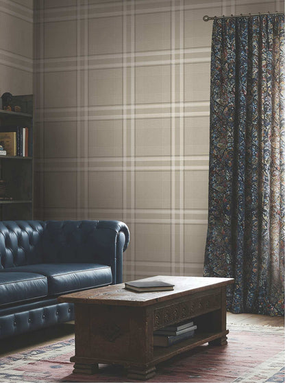 Ronald Redding Private Reserve Country Club Plaid Wallpaper - Taupe