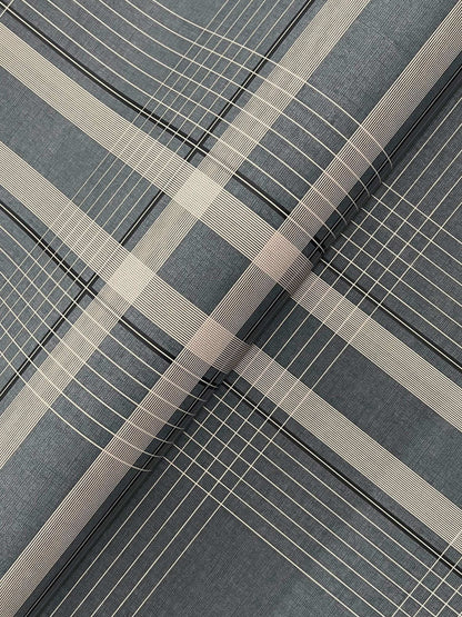 Ronald Redding Private Reserve Country Club Plaid Wallpaper Sample - Charcoal