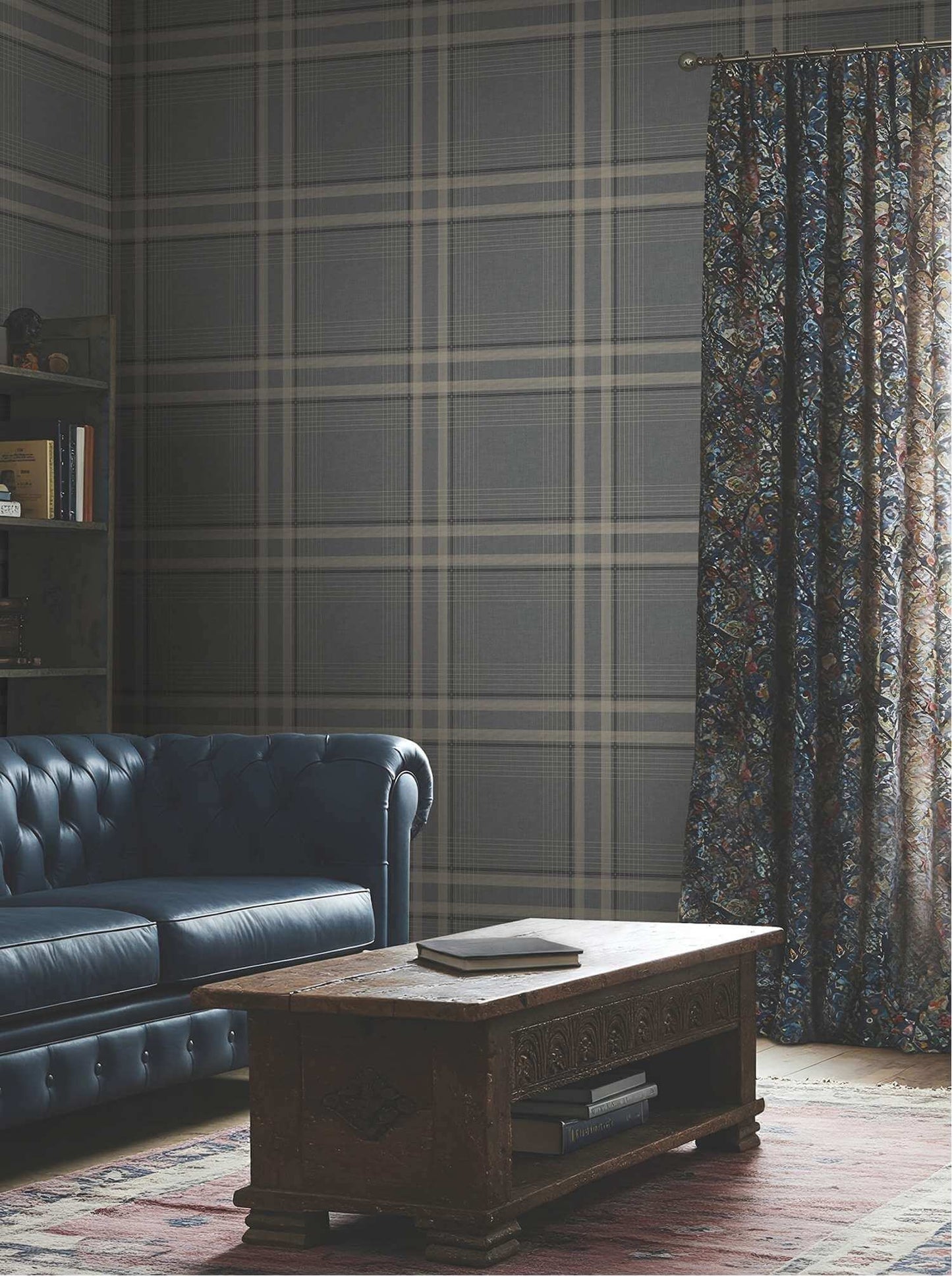 Ronald Redding Private Reserve Country Club Plaid Wallpaper Sample - Charcoal