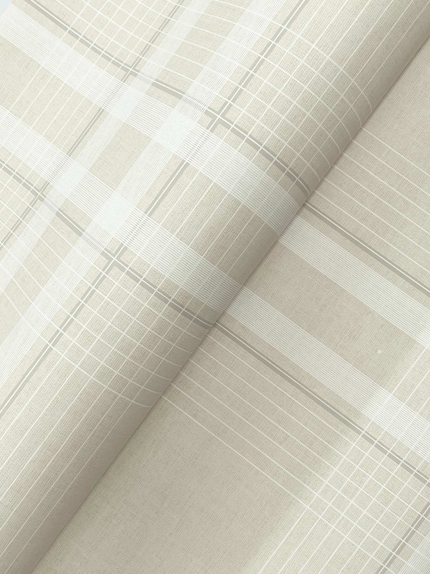 Ronald Redding Private Reserve Country Club Plaid Wallpaper Sample - Beige