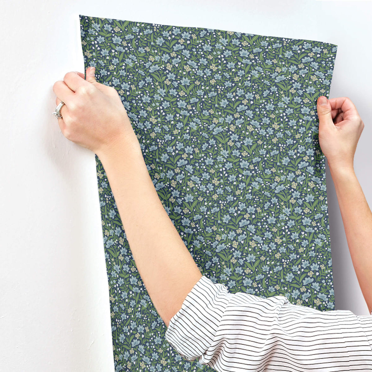 Rifle Paper Co. Sylvie Wallpaper Sample - Navy